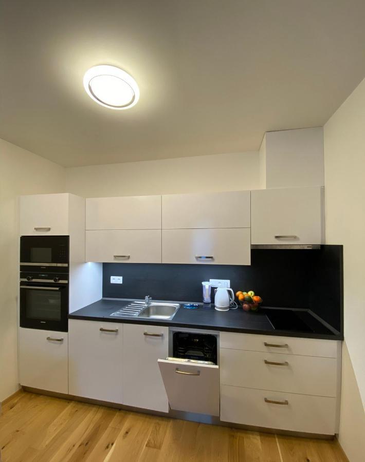 Lovely Studio Apartment, Free Parking 1,55 Hight Prague Exterior photo