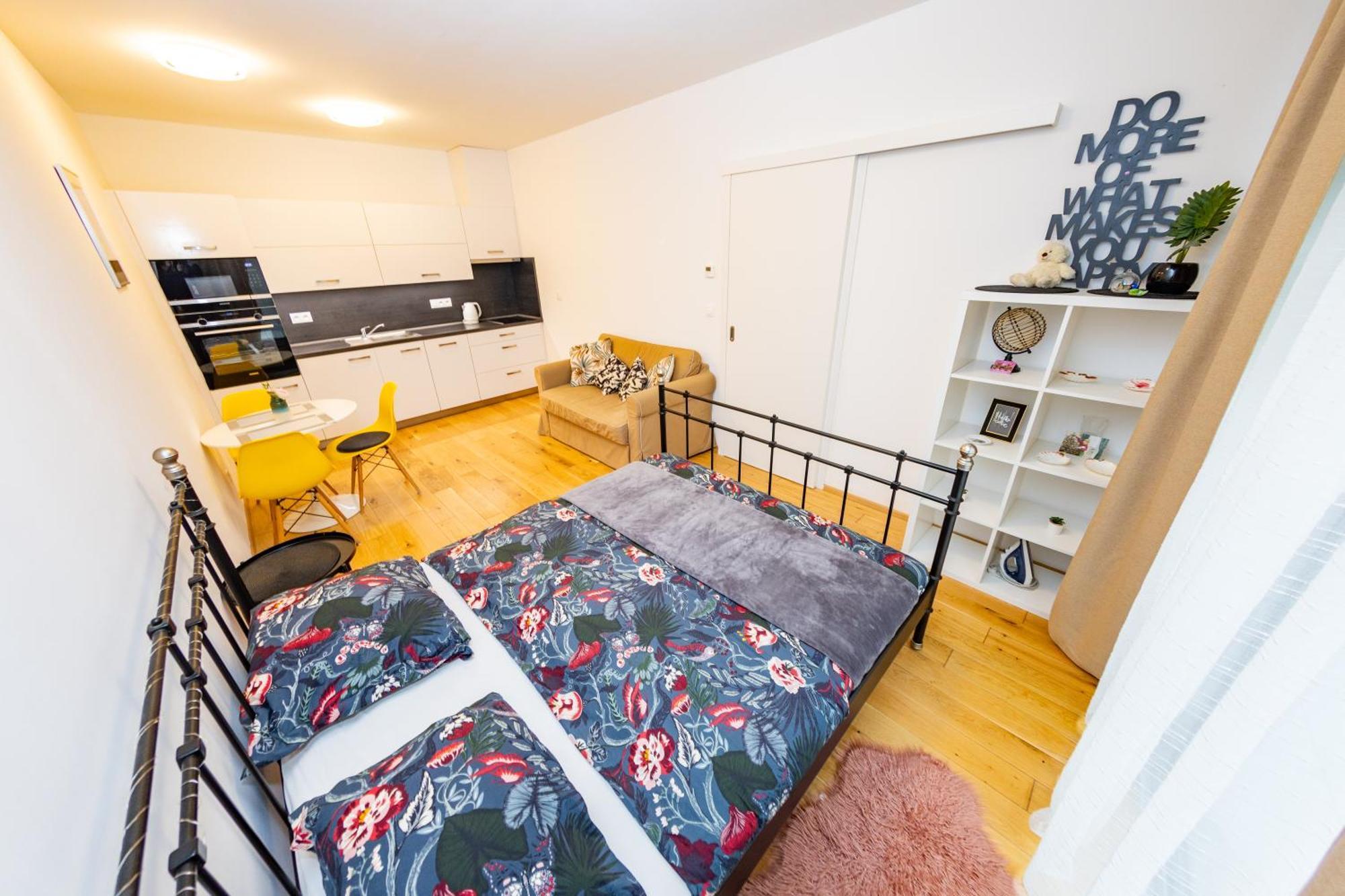 Lovely Studio Apartment, Free Parking 1,55 Hight Prague Exterior photo